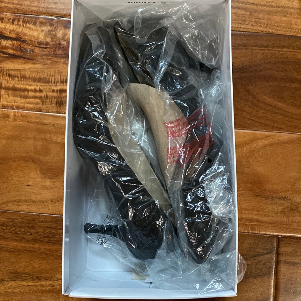 Nine West black heels